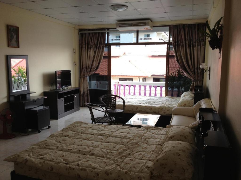 Artem'S Guesthouse Jomtien Beach Eksteriør billede