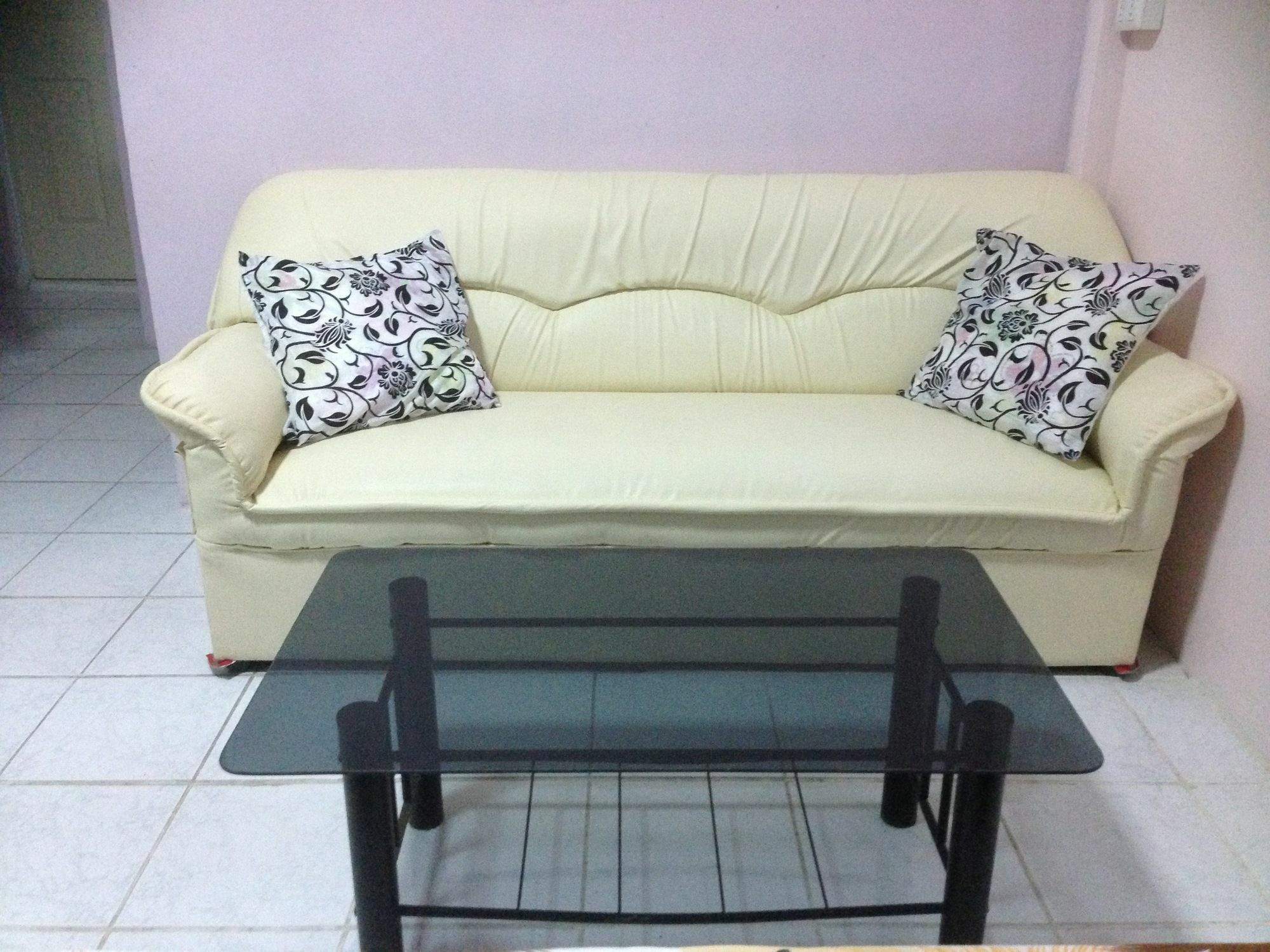 Artem'S Guesthouse Jomtien Beach Eksteriør billede